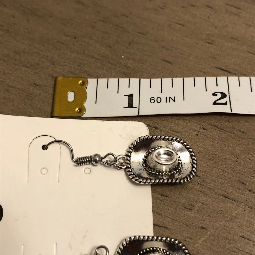 Elegant Silver Tone Cowboy Hat Shaped Dangle Fashion Jewelry Earrings
